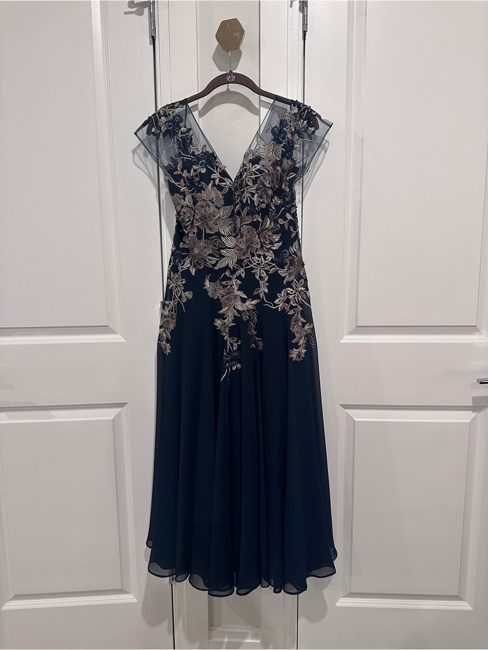 Elegant Navy Floral Embroidered V-Neck Dress